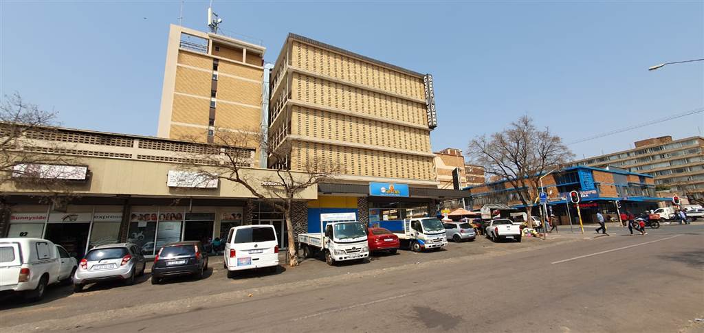 100  m² Commercial space in Sunnyside photo number 1