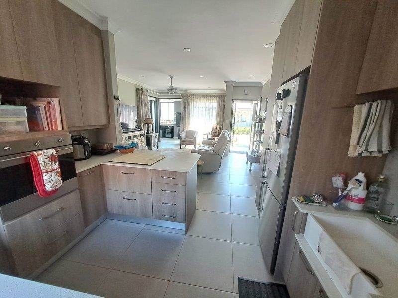 3 Bed House in Waterkloof photo number 6