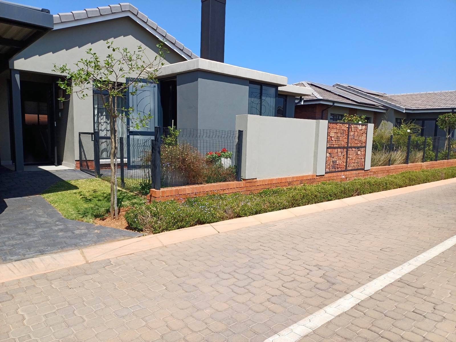 3 Bed House in Waterkloof photo number 23