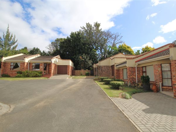 2 Bedroom Townhouse 2 Bedroom Townhouse