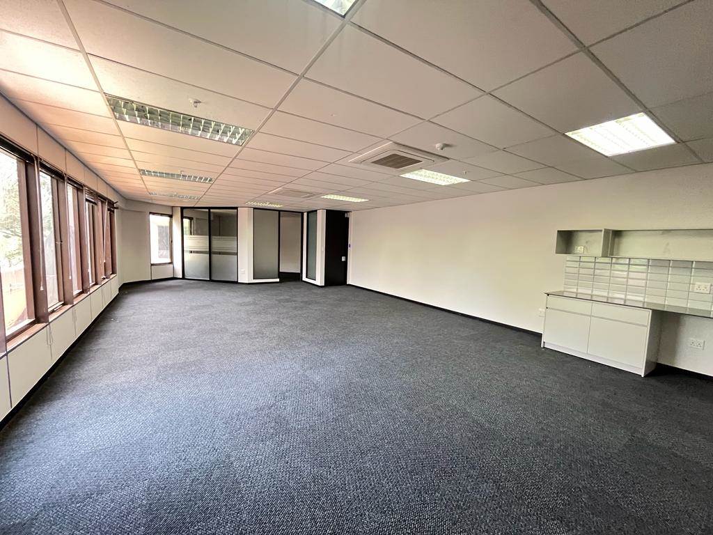 224  m² Commercial space in Parktown photo number 7