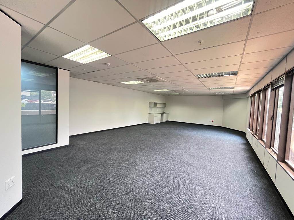 224  m² Commercial space in Parktown photo number 4