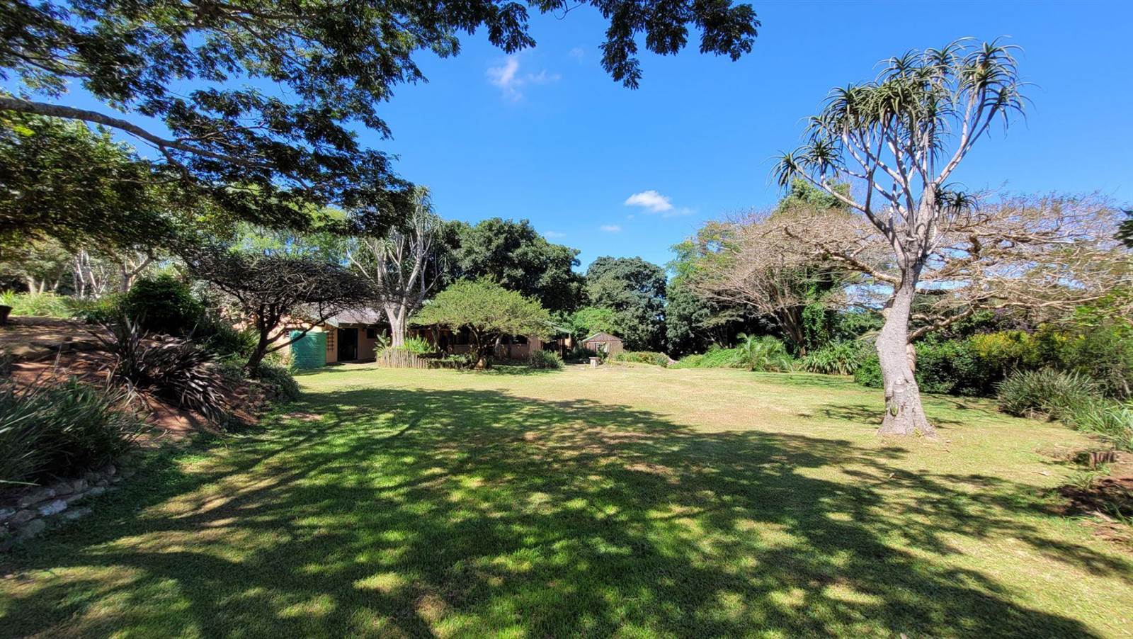 670  m² Commercial space in Kloof photo number 21