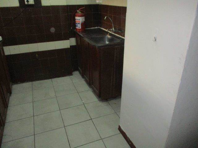 0.5 Bed Flat in Durban CBD photo number 10
