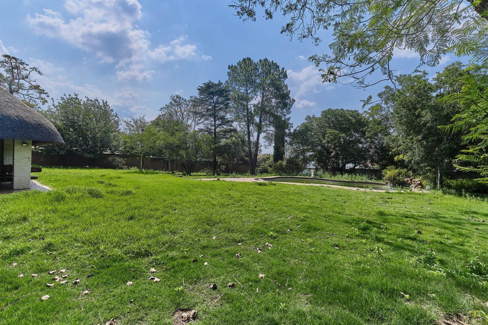 4050 m² Land available in Douglasdale photo number 6