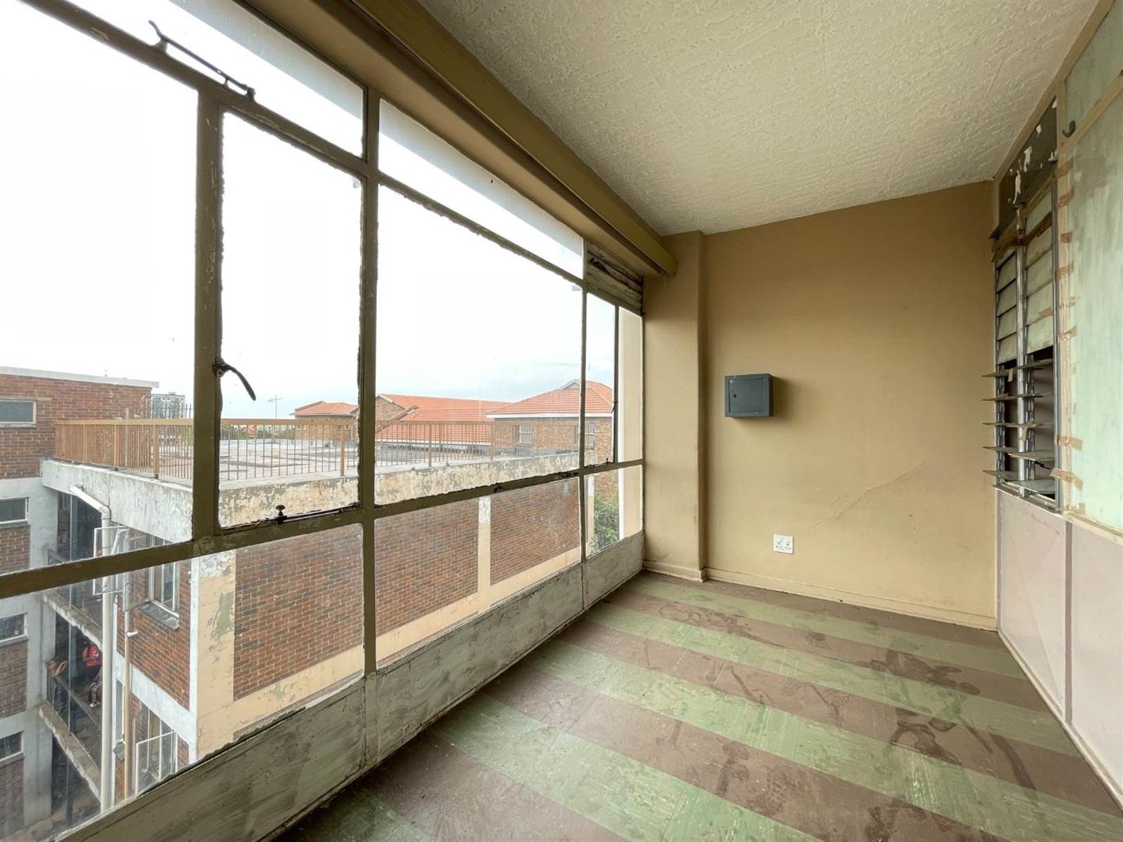 2 Bed Apartment in Kempton Park Central photo number 22