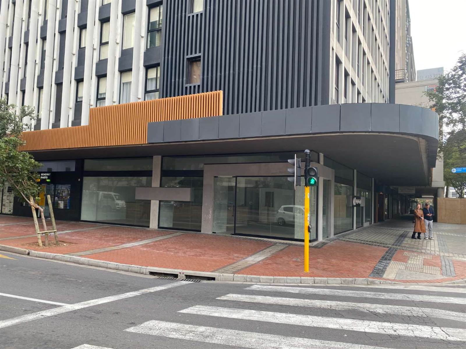 216  m² Retail Space in Cape Town City Centre photo number 2