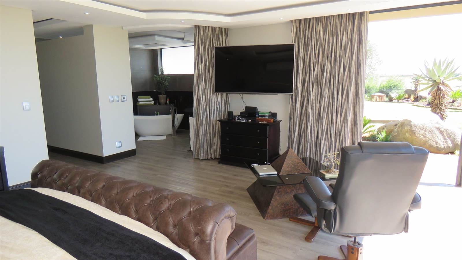 4 Bed House in Serengeti photo number 16