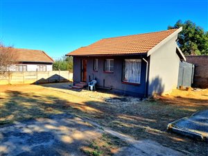 2 Bed House in Ohenimuri
