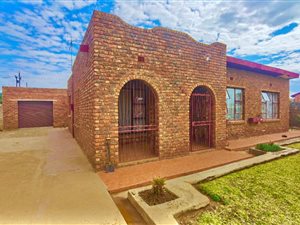 3 Bed House in Temba