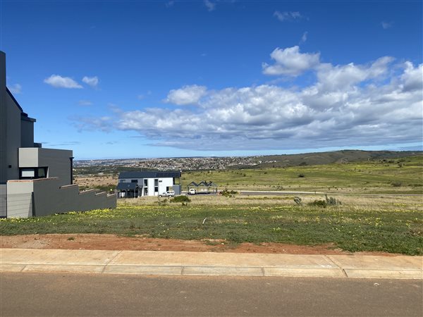 439 m² Land available in Hartenbos