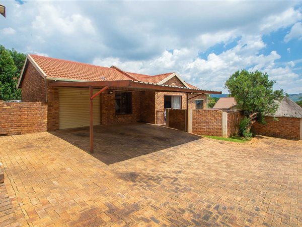 4 Bedroom Townhouse 4 Bedroom Townhouse