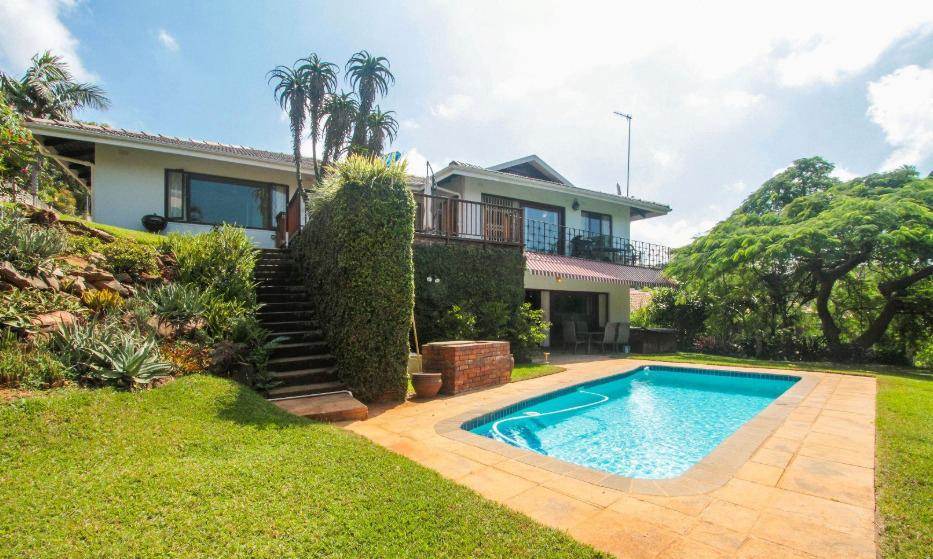 4 Bed House in La Lucia photo number 7