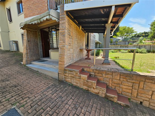 Bachelor apartment in Durban North