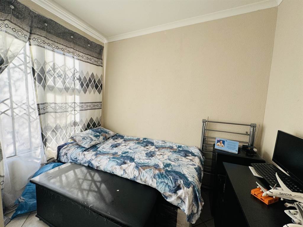 2 Bed House in Benoni CBD photo number 13