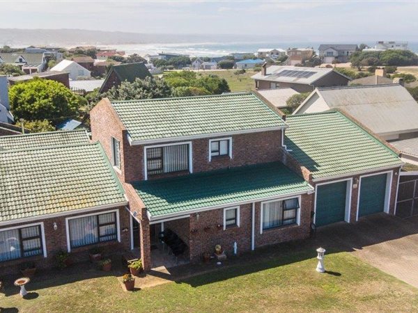 3 Bedroom House 3 Bedroom House