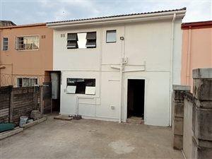 3 Bed House in Whetstone