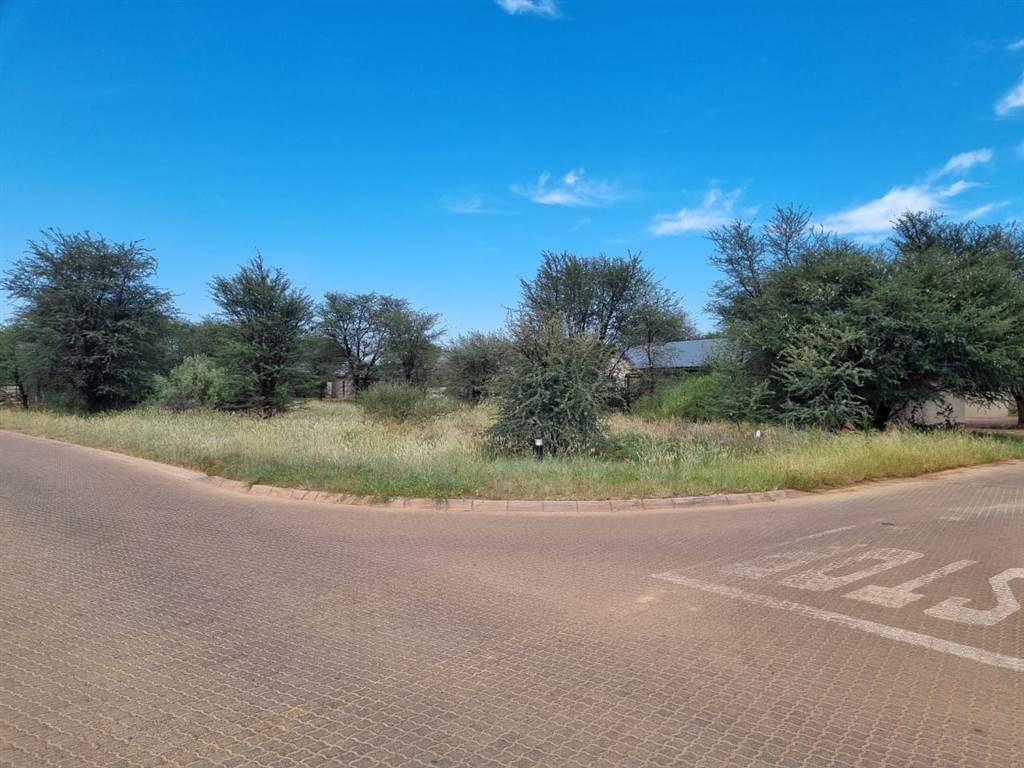 1058 m² Land available in Kathu photo number 3