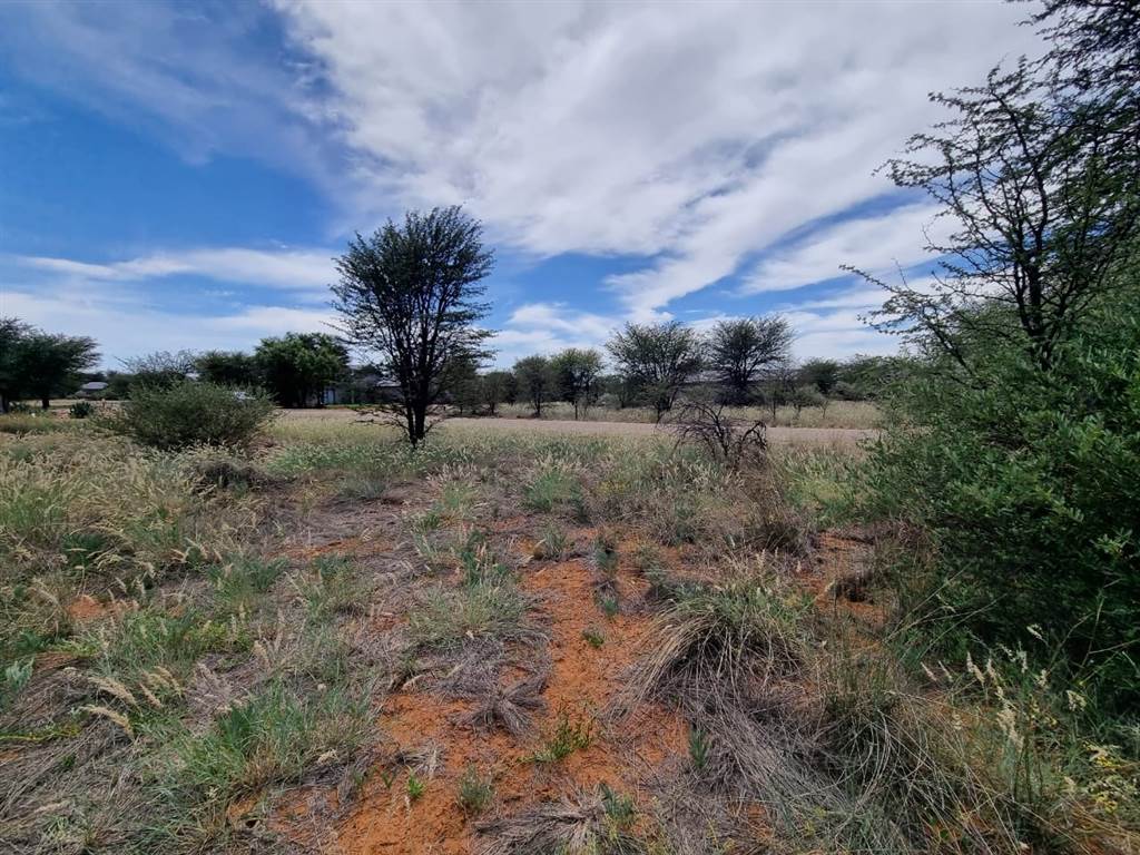 1058 m² Land available in Kathu photo number 7