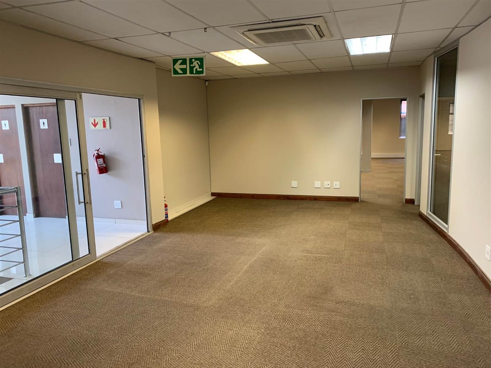 322  m² Commercial space in Lyttelton Manor photo number 12