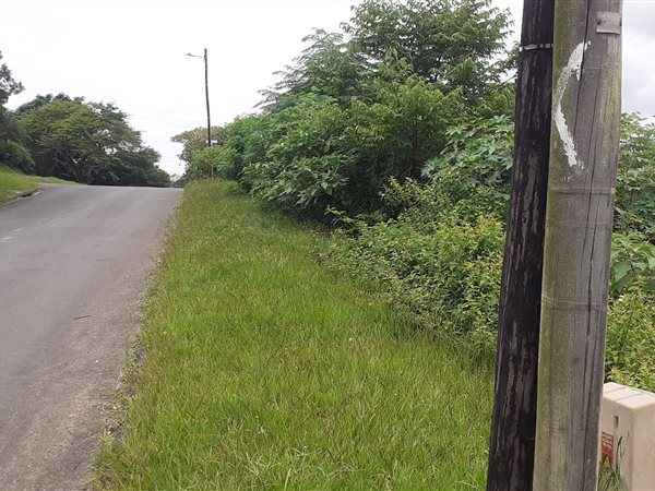 1347 m² Land available in Doon Heights