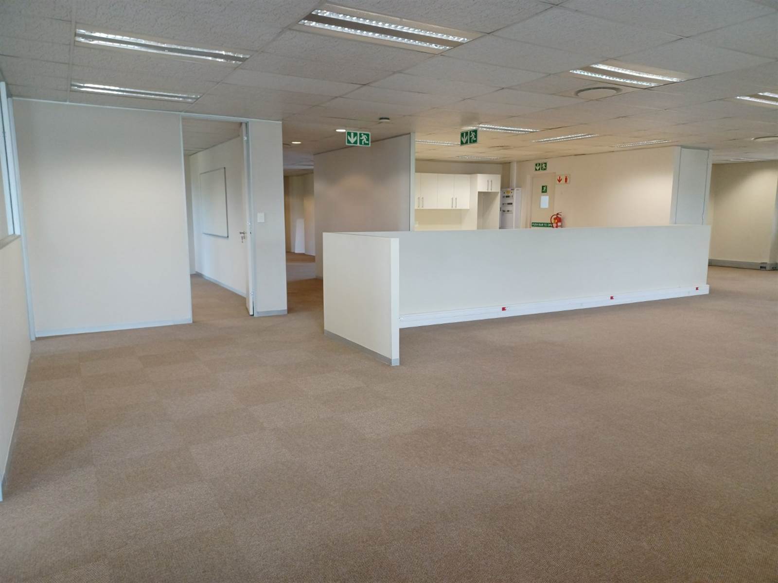 Office space in Bellville Central photo number 19