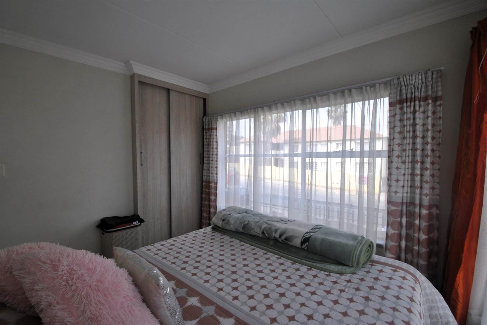 2 Bed Apartment in Alberton photo number 10