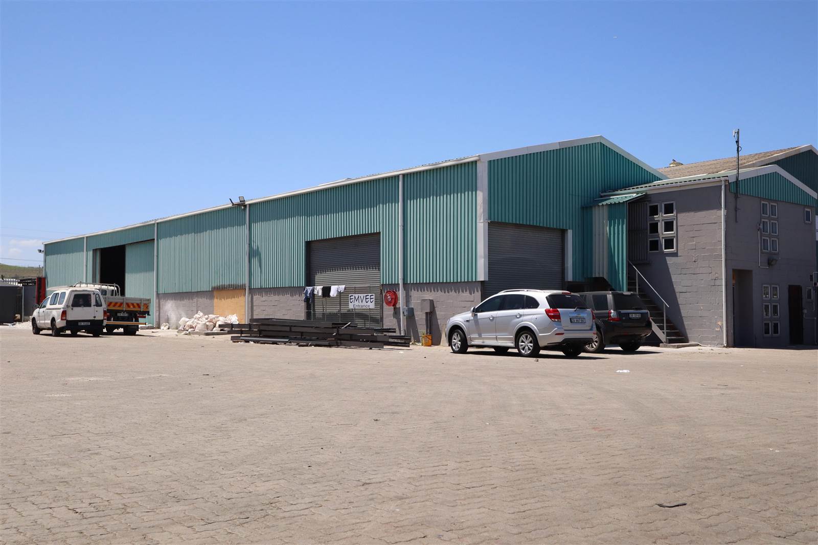 3000  m² Industrial space in Kuilsriver photo number 2