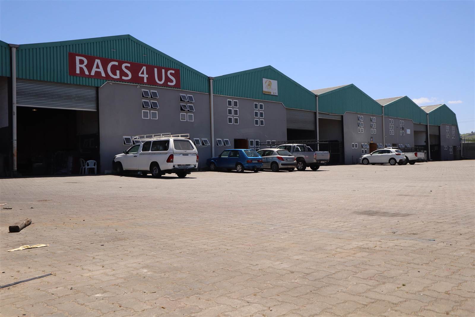 3000  m² Industrial space in Kuilsriver photo number 3