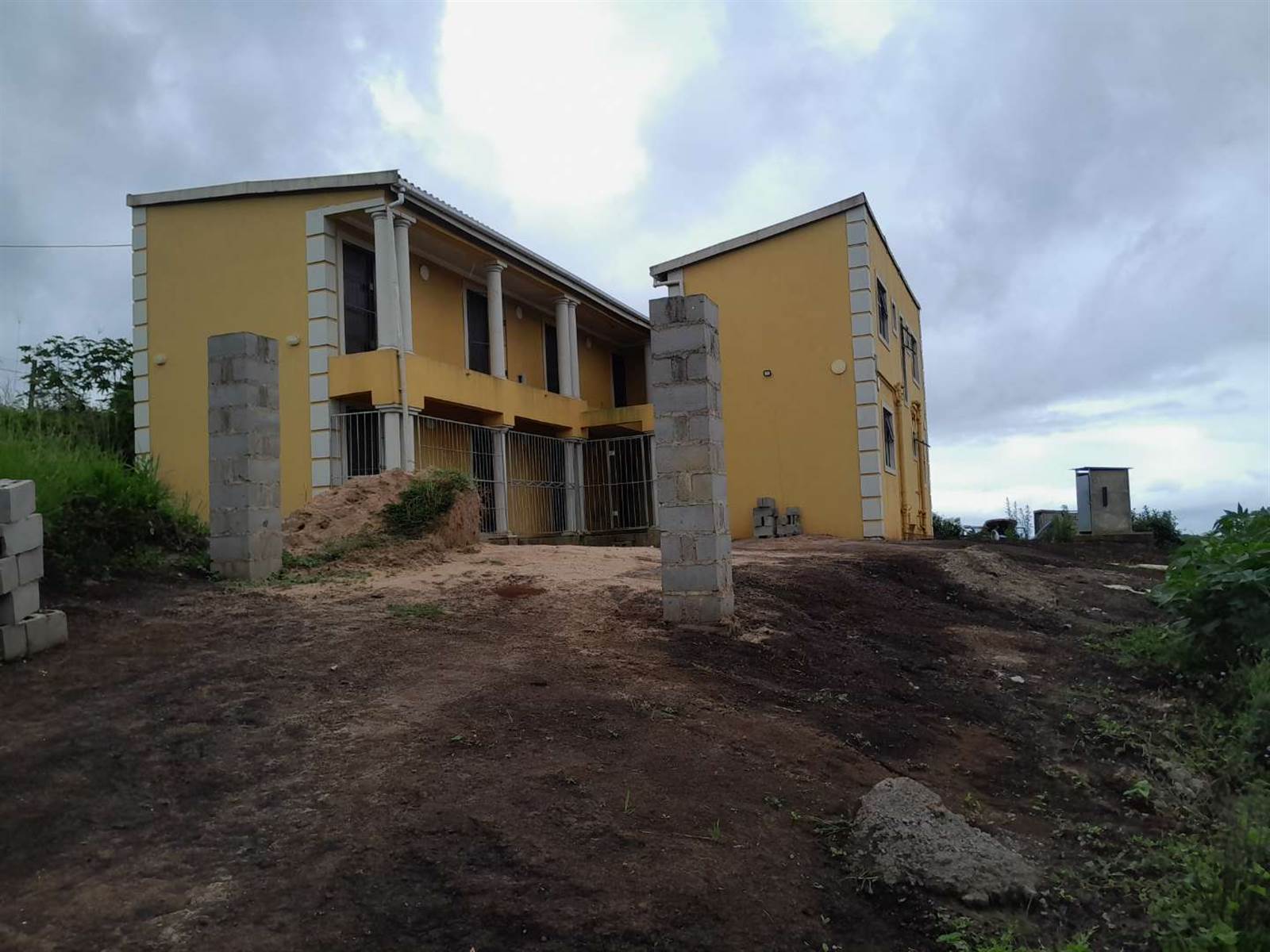 14 Bed Apartment in Ndwedwe Rural photo number 2