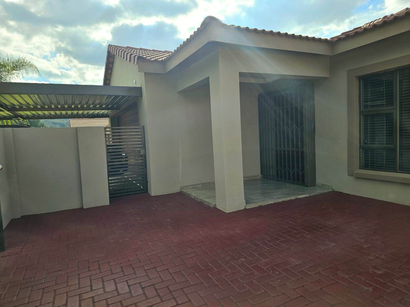 3 Bed House in Waterkloof East photo number 28
