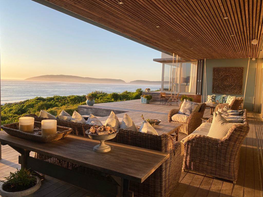 8 Bed House in Plettenberg Bay photo number 11