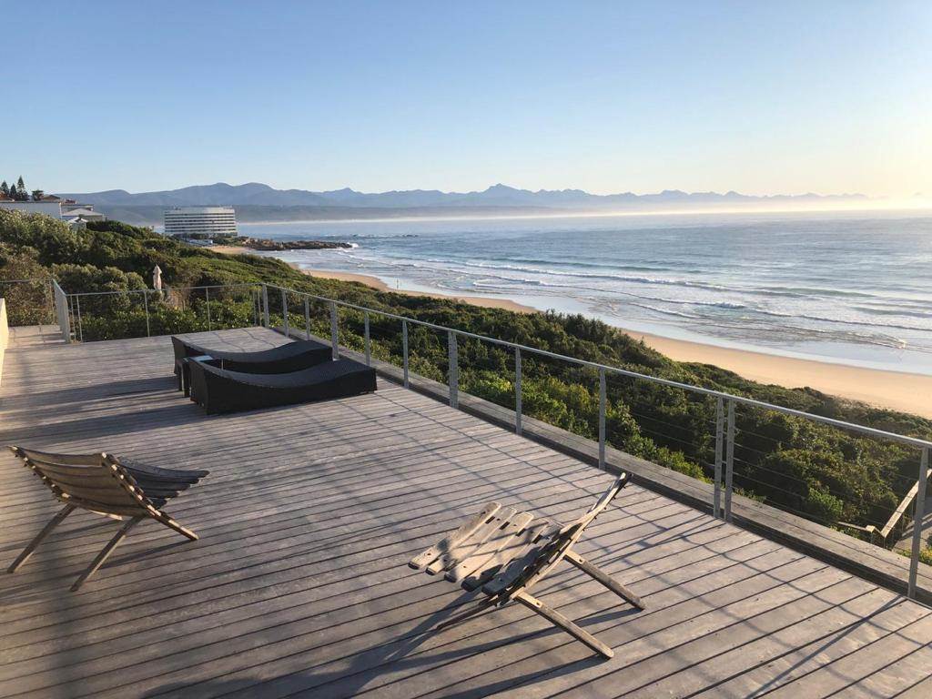 8 Bed House in Plettenberg Bay photo number 19