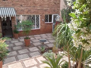 3 Bed Cluster in Kloofendal