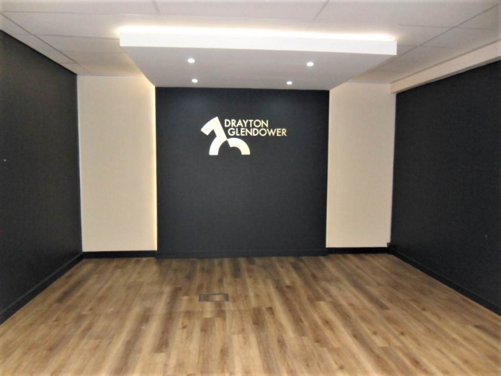 303  m² Commercial space in Fourways photo number 4
