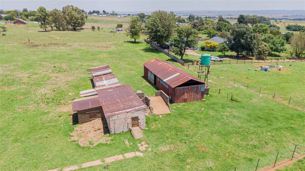 2.6 ha Smallholding in Randfontein photo number 6