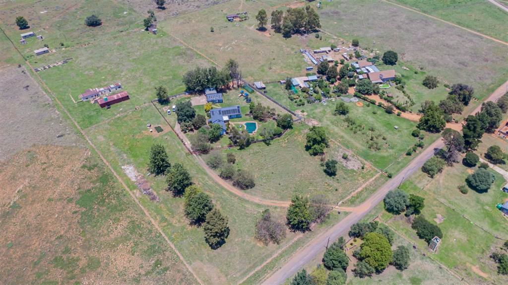 2.6 ha Smallholding in Randfontein photo number 7