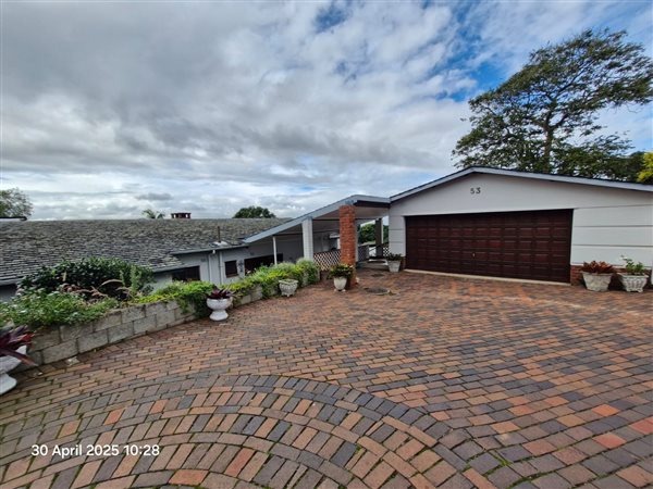 4 Bedroom House 4 Bedroom House
