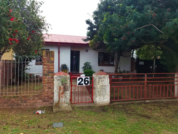2 Bedroom House 2 Bedroom House