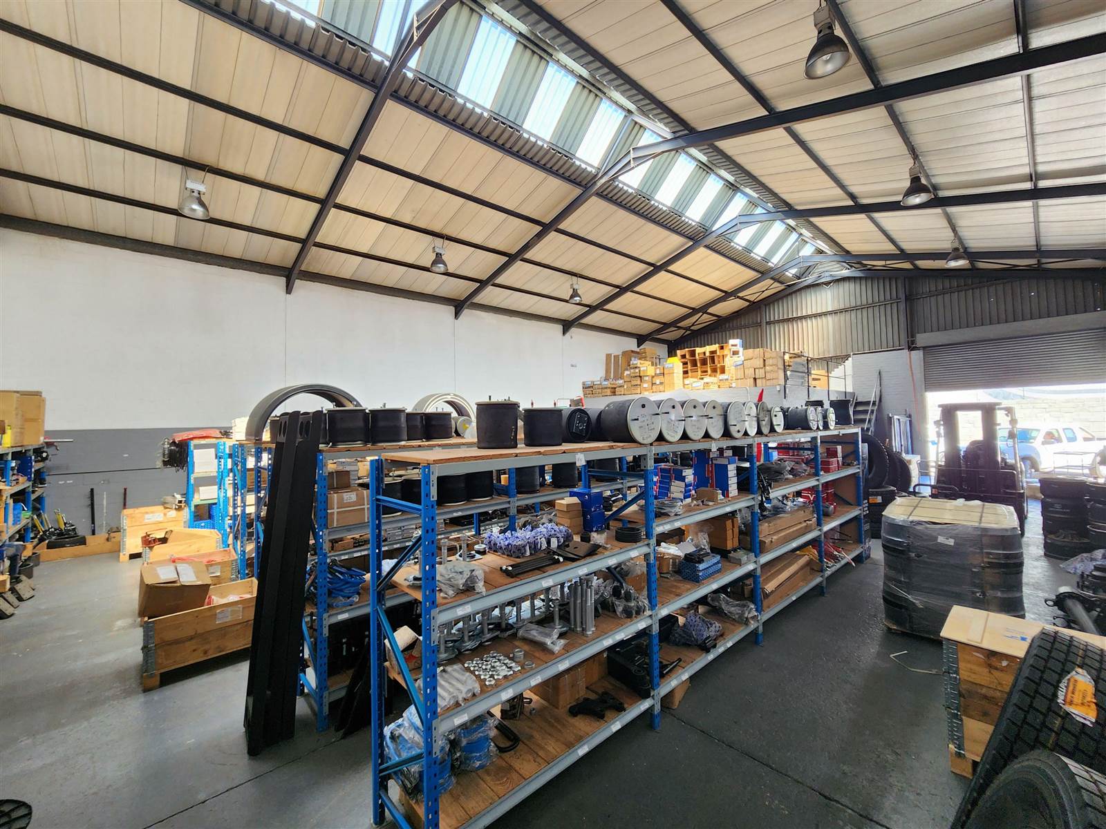 280  m² Industrial space in Bellville Central photo number 14
