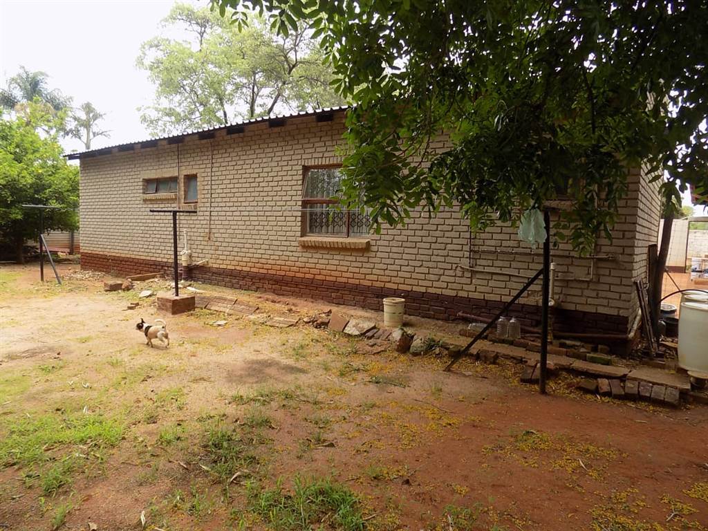 5 Bed House in Mokopane photo number 27