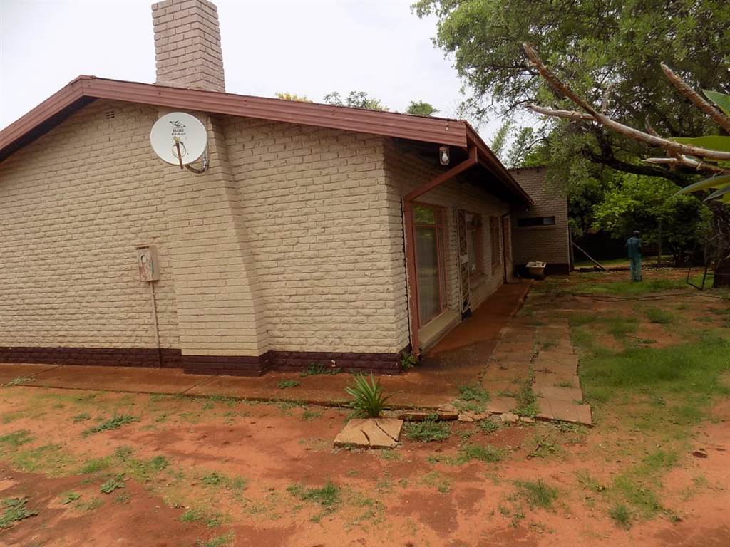 5 Bed House in Mokopane photo number 28