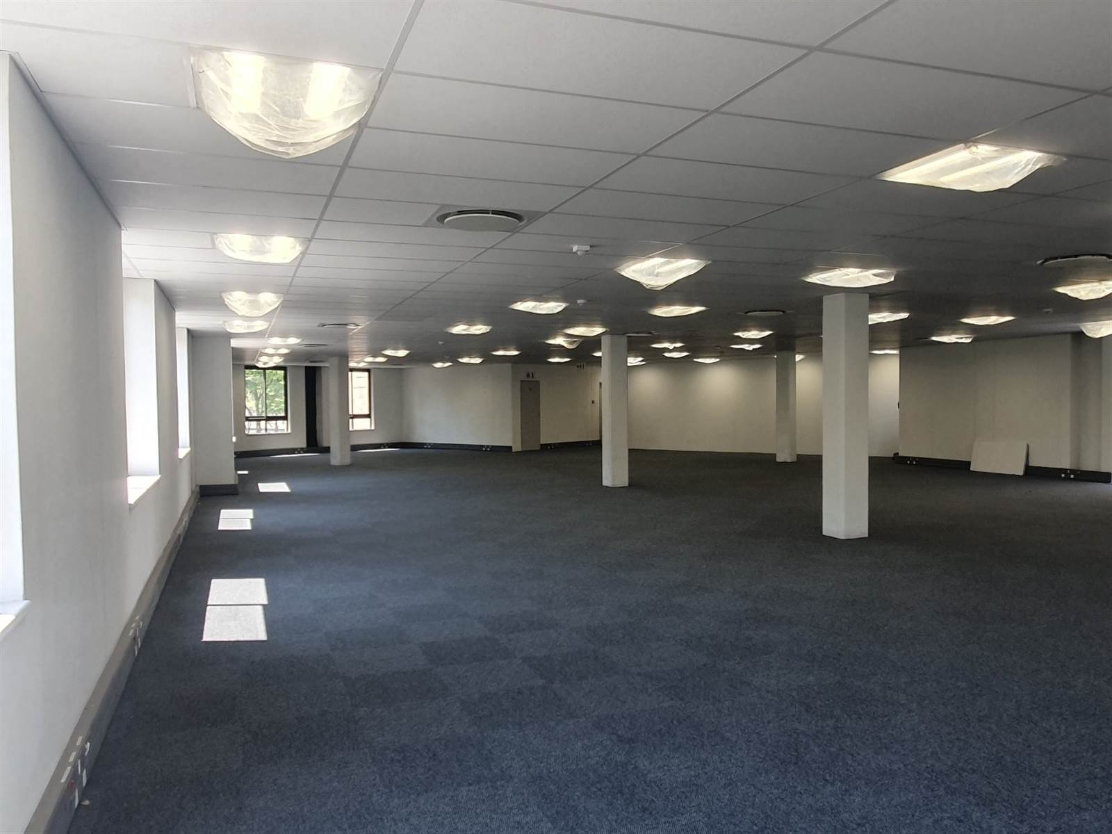 406  m² Commercial space in Fourways photo number 7
