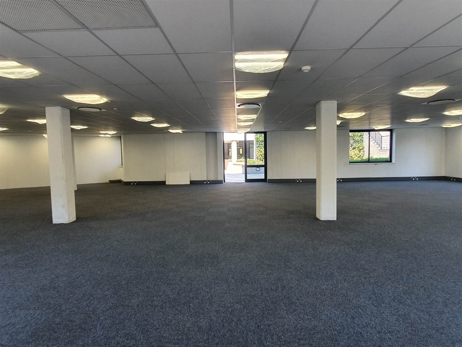 406  m² Commercial space in Fourways photo number 8