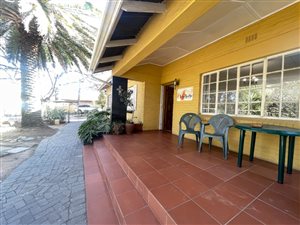 4 Bed House in Sandringham