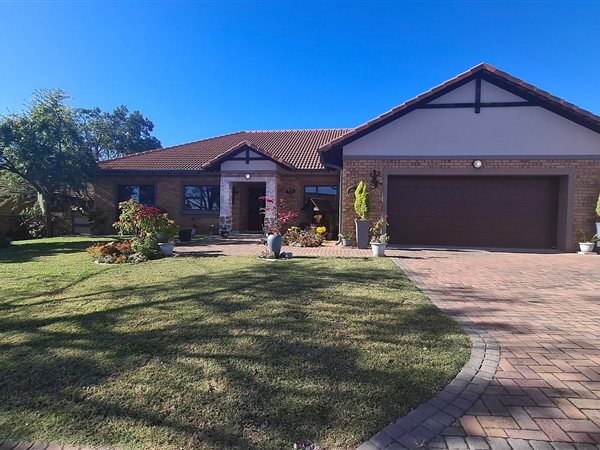 3 Bedroom Townhouse 3 Bedroom Townhouse
