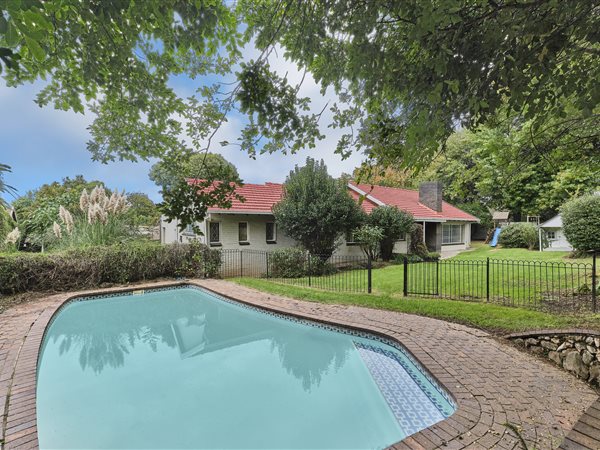 3 Bedroom House 3 Bedroom House