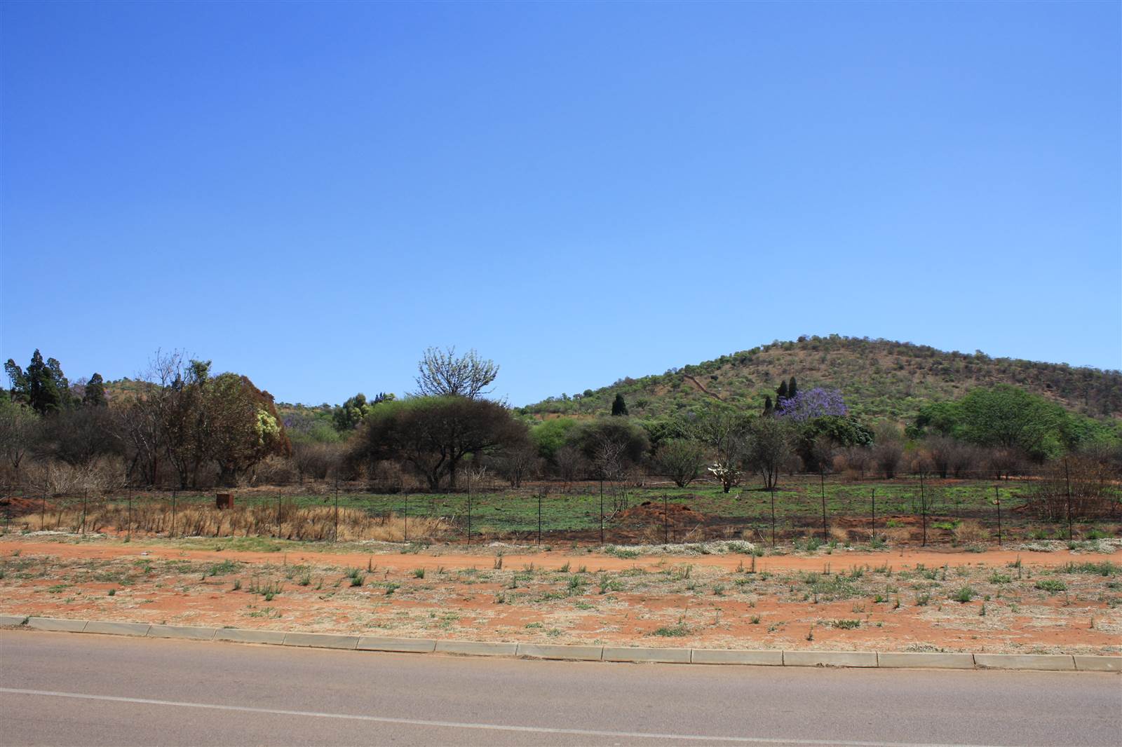 1.4 ha Land available in Waterkloof East photo number 1