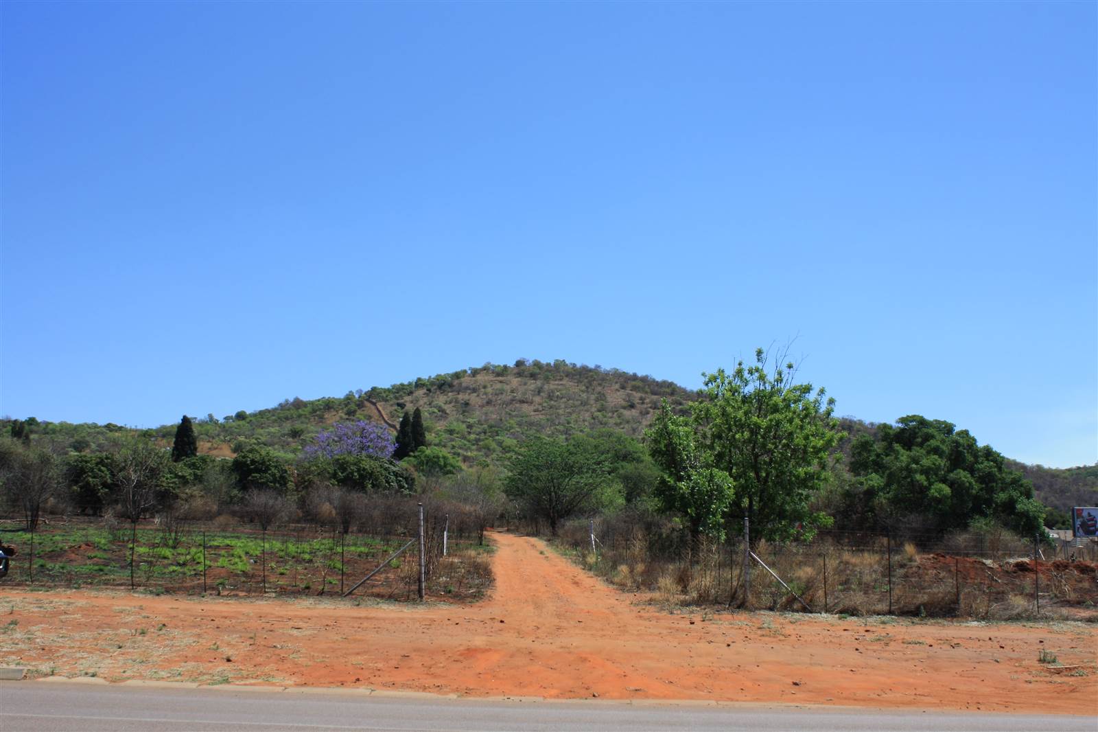 1.4 ha Land available in Waterkloof East photo number 2