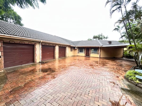3 Bedroom House 3 Bedroom House